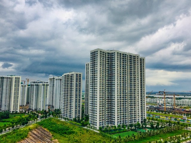 Chạy đua đầu tư bất động sản để đ&#243;n đầu phục hồi - Ảnh 1
