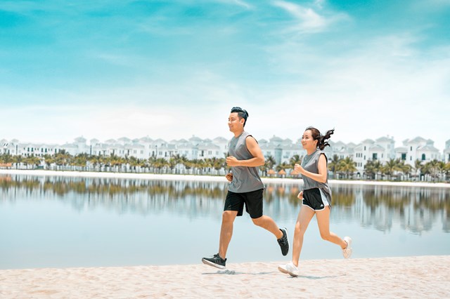 Biền hồ, hồ nước ngọt, b&atilde;i c&aacute;t trắng,..., cuộc sống tại Vinhomes Ocean Park kh&ocirc;ng kh&aacute;c g&igrave; c&aacute;c thi&ecirc;n đường du lịch &nbsp;
