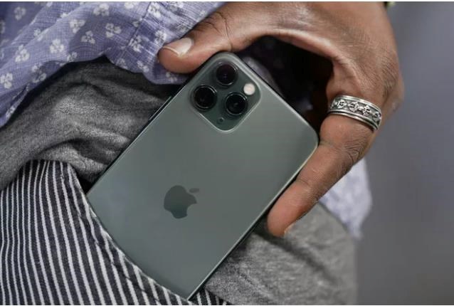 Apple bị hai mẹ con người Trung Quốc lừa, phải bảo h&#224;nh hơn 1000 chiếc iPhone giả - Ảnh 3