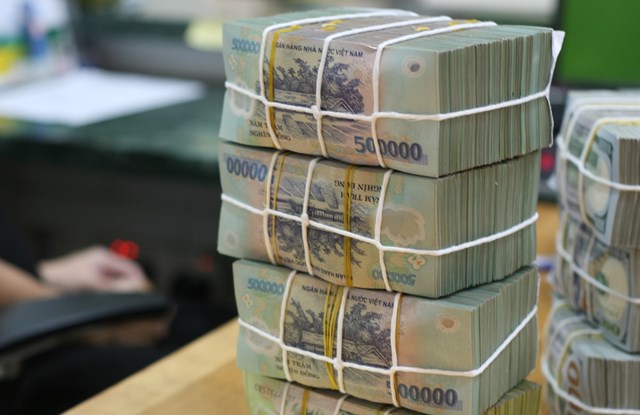 Rủi ro nợ xấu ng&#226;n h&#224;ng bị &#39;ẩn đi&#39; - Ảnh 1