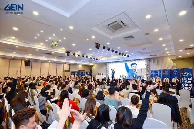 Anh Đạt đào tạo tại chương trình thiết kế bản đồ thành công 2021 tại Hà Nội