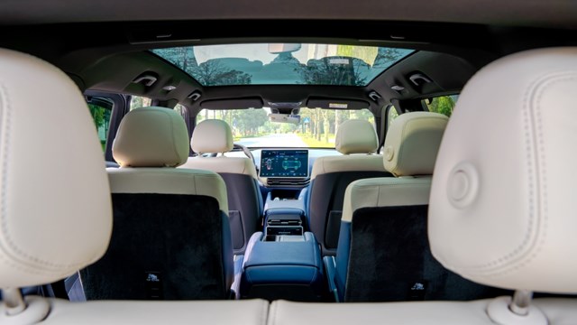 SUV điện cỡ lớn VinFast VF 9 c&#243; g&#236; để chinh phục kh&#225;ch Việt - Ảnh 6