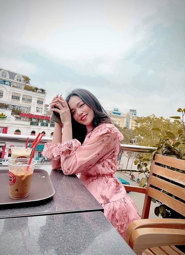 CEO Đinh Thị Lan th&#224;nh c&#244;ng sớm nhờ đam m&#234; với thời trang - Ảnh 8