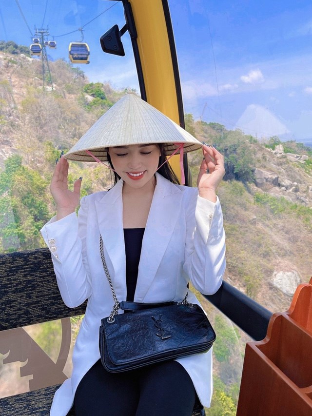 CEO Đinh Thị Lan th&#224;nh c&#244;ng sớm nhờ đam m&#234; với thời trang - Ảnh 7