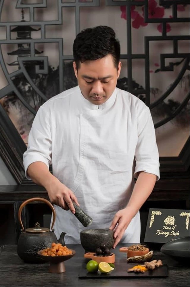 Doanh nh&#226;n Trần Sơn T&#249;ng thẳng thắn chia sẻ quan điểm: N&#226;ng cao sức khỏe cộng đồng l&#224; sứ mệnh của đời t&#244;i - Ảnh 2