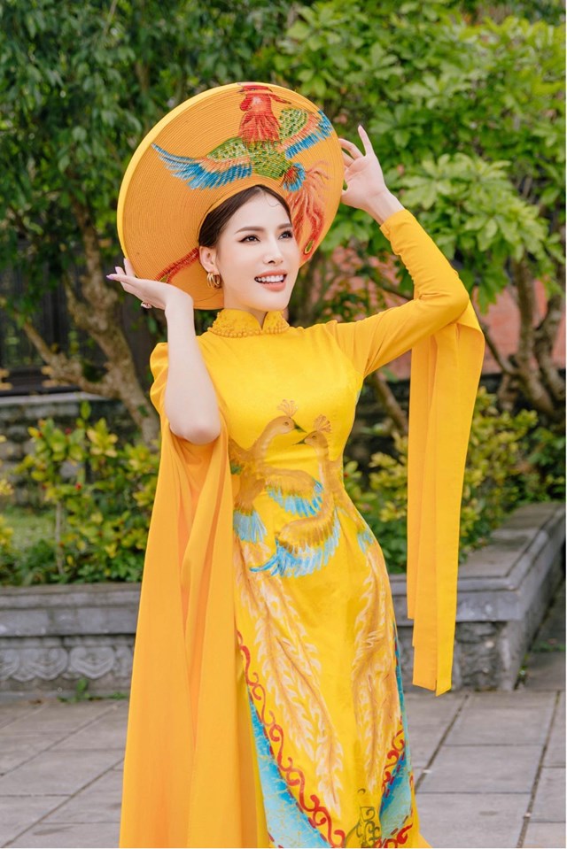 Doanh Nh&#226;n Nguyễn Linh Li&#234;n - H&#236;nh mẫu l&#253; tưởng cho người phụ nữ hiện đại - Ảnh 3