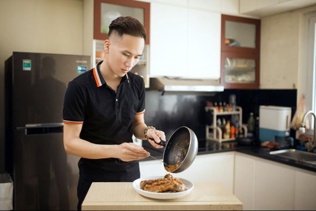 B&#237; quyết khởi nghiệp th&#224;nh c&#244;ng của CEO Đ&#224;m Ngọc Hiếu - Ảnh 1