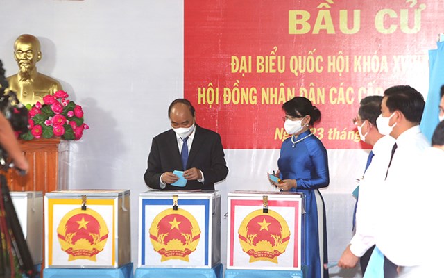 Bầu cử QH và HĐND: Nhiều cử tri đã thực hiện xong quyền bỏ phiếu