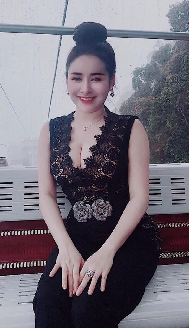 Trần Thị B&#237;ch Ngọc: Nữ doanh nh&#226;n 9x đam m&#234; kinh doanh mỹ phẩm - Ảnh 1