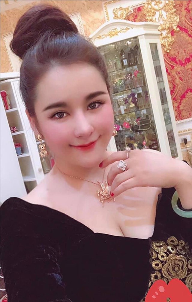Trần Thị B&#237;ch Ngọc: Nữ doanh nh&#226;n 9x đam m&#234; kinh doanh mỹ phẩm - Ảnh 5