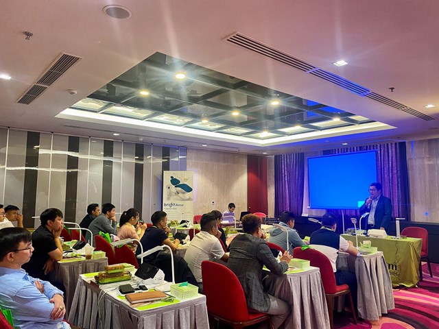 Th.S B&#225;c sĩ Nguyễn Anh Ngọc đam m&#234; cống hiến cho ng&#224;nh Răng H&#224;m Mặt  - Ảnh 5