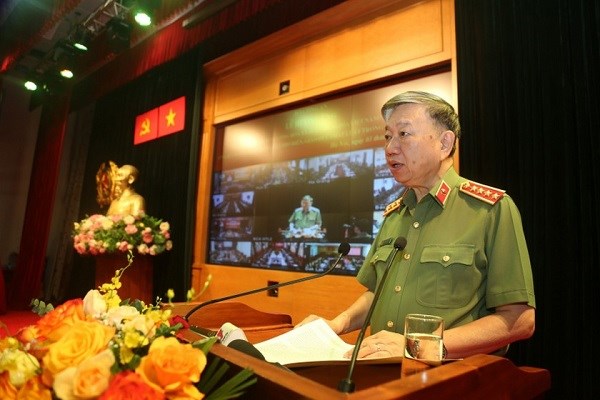 Đại tướng T&ocirc; L&acirc;m, Bộ trưởng Bộ C&ocirc;ng an ph&aacute;t biểu khai mạc.