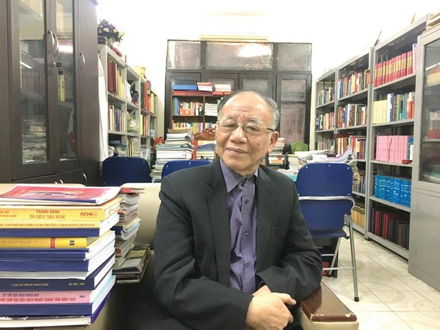 GS. Ho&agrave;ng Ch&iacute; Bảo, Chuy&ecirc;n gia cao cấp, nguy&ecirc;n Ủy vi&ecirc;n Hội đồng L&yacute; luận Trung ương.