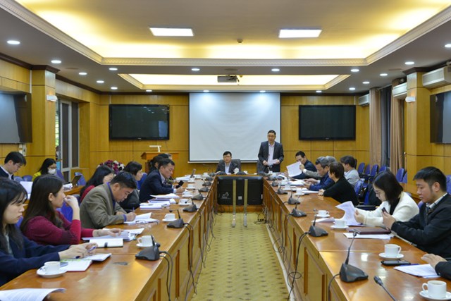 To&agrave;n cảnh phi&ecirc;n họp thẩm định.