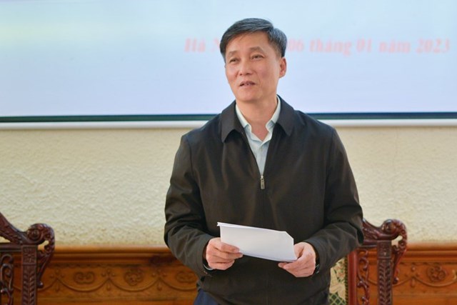 Thứ trưởng Bộ Tư ph&aacute;p ph&aacute;t biểu tại Hội nghị.