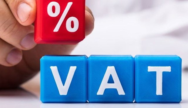 Quốc hội th&#244;ng qua g&#243;i phục hồi kinh tế gần 350.000 tỷ đồng: tăng chi đầu tư ph&#225;t triển, giảm thuế VAT - Ảnh 1