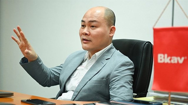 Vị CEO Bkav cho rằng&nbsp;việc b&aacute;n mảng smarphone của LG l&agrave; một bước đi đ&uacute;ng đắn.