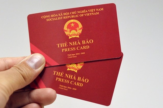 Miễn tiền sử dụng đất cho người c&#243; c&#244;ng, quy định mới về cấp, đổi thẻ nh&#224; b&#225;o... l&#224; những ch&#237;nh s&#225;ch c&#243; hiệu lực trong th&#225;ng 2/2022 - Ảnh 1