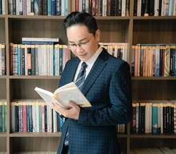 Mục ti&ecirc;u của Anh T&acirc;n ch&iacute;nh l&agrave; gi&uacute;p h&agrave;ng triệu người kinh doanh ph&aacute;t triển doanh nghiệp