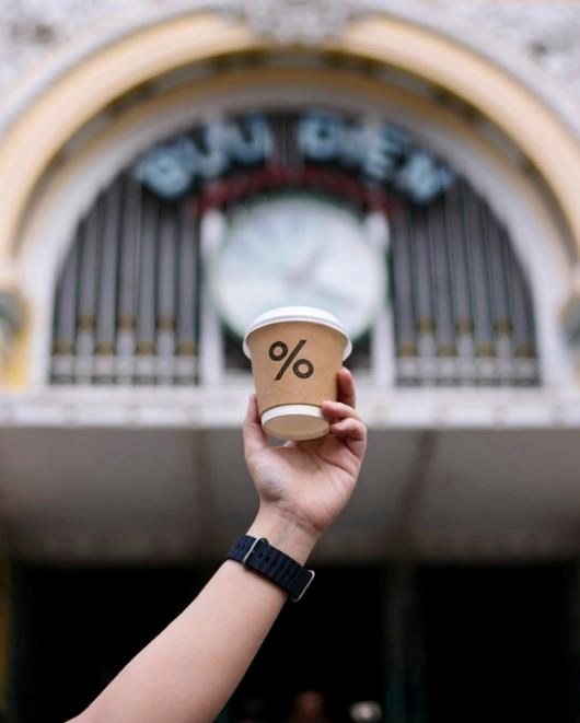 C&#226;u chuyện kinh doanh: Thương hiệu %Arabica v&#224; &#253; nghĩa logo &quot;%&quot; khiến ai nghe cũng ngỡ ng&#224;ng - Ảnh 1