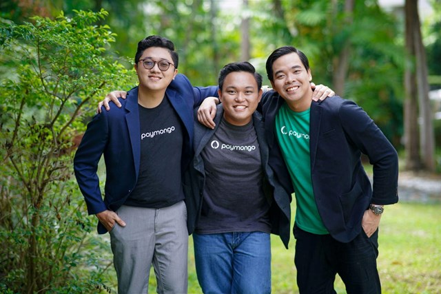 Đội ngũ l&atilde;nh đạo của PayMongo (từ tr&aacute;i sang phải): CTO Jaime Hing III, CEO Francis Plaza v&agrave;&nbsp;CCO Luis Sia.