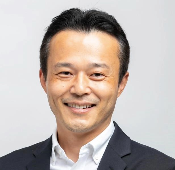 &Ocirc;ng Daisuke Tsukagoshi -&nbsp;Gi&aacute;m đốc điều h&agrave;nh Uniqlo Mỹ v&agrave; Canada