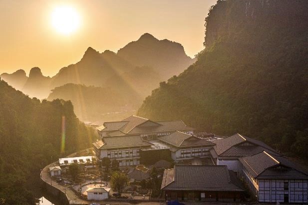 Khu nghỉ dưỡng kho&aacute;ng n&oacute;ng Yoko Onsen Quang Hanh &nbsp;