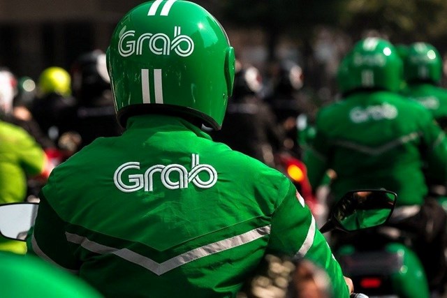 Kh&ocirc;ng chỉ Grab Car, dịch vụ GrabBike cũng được điều chỉnh tăng gi&aacute; cước