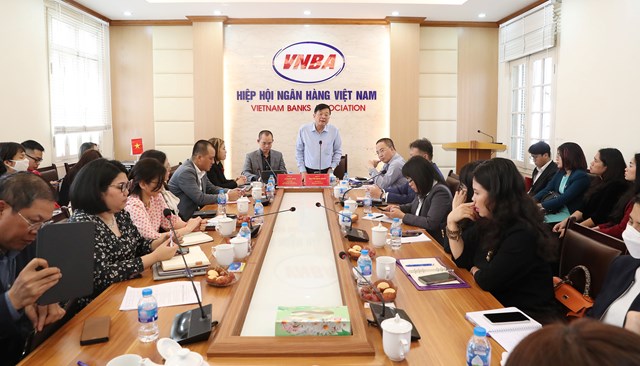 Chủ tịch CLB T&#224;i ch&#237;nh ti&#234;u d&#249;ng: Hoạt động thu hồi nợ &quot;phản cảm&quot; g&#226;y t&#225;c động ti&#234;u cực đến h&#236;nh ảnh c&#244;ng ty t&#224;i ch&#237;nh ti&#234;u d&#249;ng ch&#237;nh thống - Ảnh 1