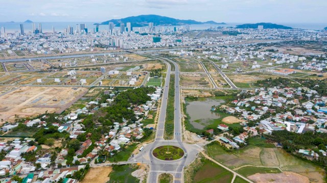 Thời điểm 2019 đất nền dự &aacute;n ph&iacute;a t&acirc;y TP Nha Trang cao hơn thực tế nhiều lần do bị thổi gi&aacute;. Ảnh:&nbsp;An B&igrave;nh.