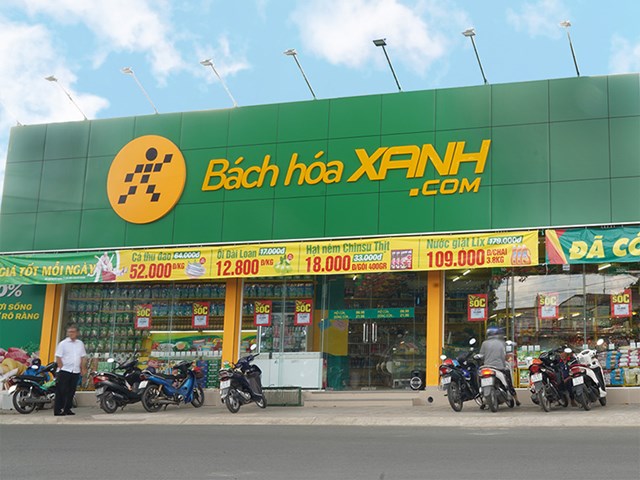 B&#225;ch h&#243;a Xanh giảm tốc độ mở cửa h&#224;ng mới - Ảnh 1