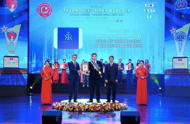 “Sản Phẩm - Dịch Vụ Tin D&#249;ng năm 2024” gọi t&#234;n Resorts International Vietnam tại lễ c&#244;ng bố Thương hiệu Mạnh Quốc gia 2024 - Ảnh 2