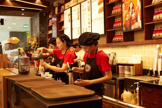 H&igrave;nh thức tự phục vụ gi&uacute;p giảm tải chi ph&iacute; nh&acirc;n sự cho doanh nghiệp.