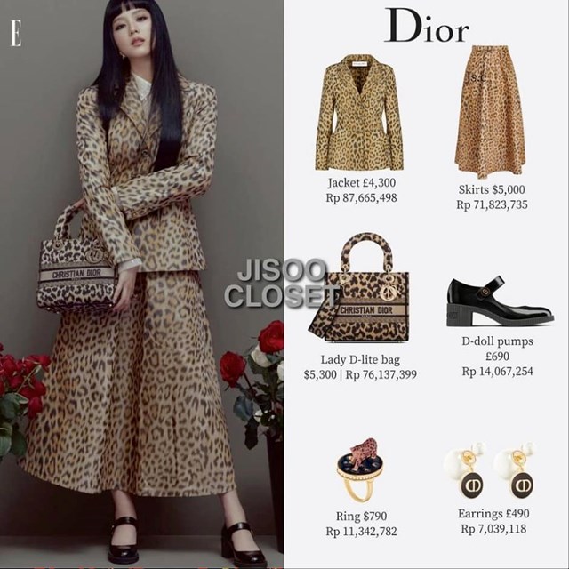 D&ugrave; lần đầu diện cả một c&acirc;y da b&aacute;o nhưng Jisoo vẫn chứng minh được cho mọi người thấy, m&igrave;nh c&oacute; thể ph&ugrave; hợp với mọi phong c&aacute;ch. Nh&igrave;n tưởng đơn giản nhưng tổng gi&aacute; trị set đồ n&agrave;y l&ecirc;n đến hơn 310 triệu đồng.