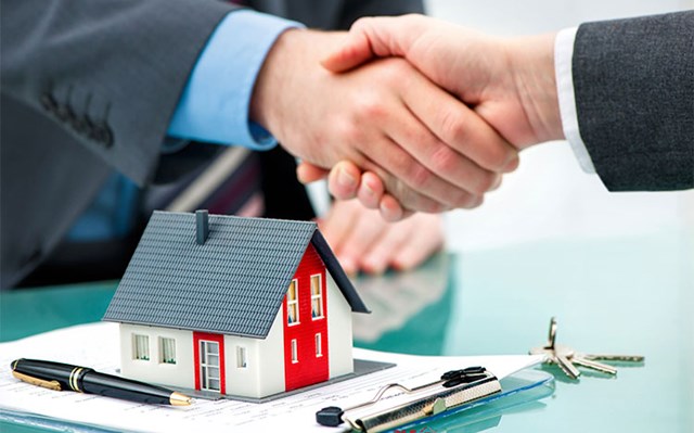 Thị trường bất động sản trầm lắng, nhận cọc v&#224;i trăm triệu rồi m&#224; người b&#225;n nơm nớp lo bị &quot;b&#249;ng k&#232;o&quot; - Ảnh 2