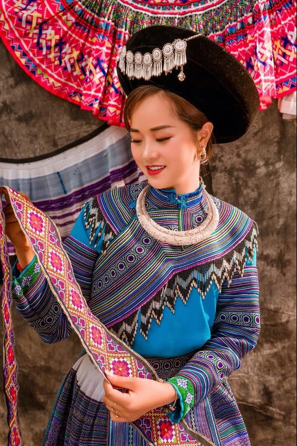 Xinh đẹp, bản lĩnh v&agrave; t&agrave;i năng, Ma Thị Ch&uacute; l&agrave; người truyền cảm hứng đến sự thay đổi v&agrave; ph&aacute;t triển của phụ nữ d&acirc;n tộc thiểu số. &nbsp;