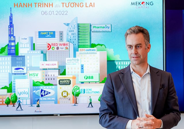 &Ocirc;ng Chad Ovel - Tổng gi&aacute;m đốc Mekong Capital cho biết, c&ocirc;ng ty lựa&nbsp;chọn đầu tư v&agrave;o một số lĩnh vực nhất định v&agrave; &iacute;t bị ảnh hưởng bởi kinh tế vĩ m&ocirc;.