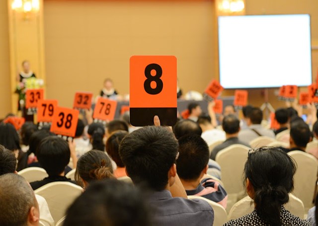 Hoạt động đấu gi&aacute; t&agrave;i sản theo đ&aacute;nh gi&aacute; của Bộ Tư ph&aacute;p c&ograve;n nhiều bất cập.&nbsp;