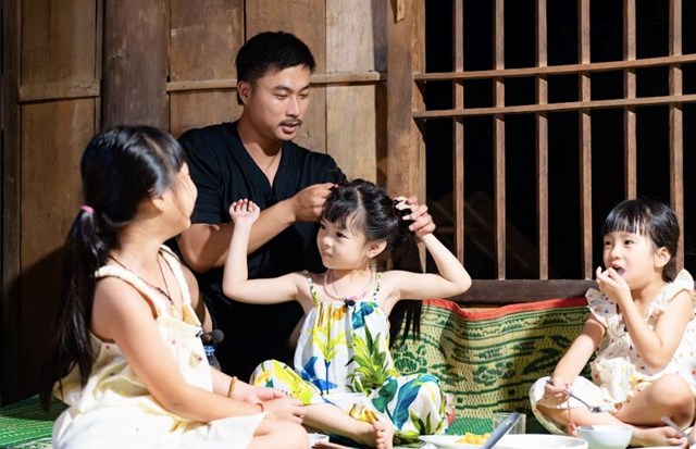 Bố ơi m&#236;nh đi đ&#226;u thế? 2025 - tập 11: MinHee kh&#243;c nức nở, c&#225;c bố nổi dậy đối đầu với b&#225;c Leng Keng - Ảnh 2