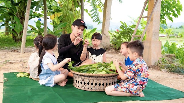 Bố ơi m&#236;nh đi đ&#226;u thế? 2025 - Tập 12: Picnic ruộng đồng cực chill, Neko L&#234; v&#224; con g&#225;i phối hợp &#39;out tr&#236;nh&#39; gi&#224;nh chiến thắng trong tr&#242; chơi đồng đội - Ảnh 1