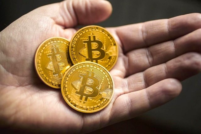 Dự kiến, khoảng 2.000 tỷ USD c&oacute; thể biến mất trong s&oacute;ng sụp đổ đầu ti&ecirc;n của Bitcoin