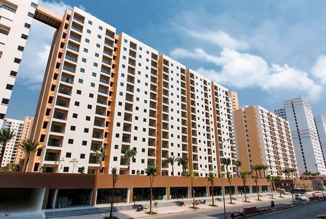 Lượng giao dịch căn hộ nửa đầu năm chỉ đạt hơn 6.800 căn, giảm 55%, mức thấp nhất trong 5 năm qua.