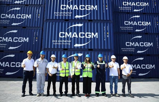 H&ograve;a Ph&aacute;t b&agrave;n giao container cho h&atilde;ng t&agrave;u top 3 thế giới.&nbsp;