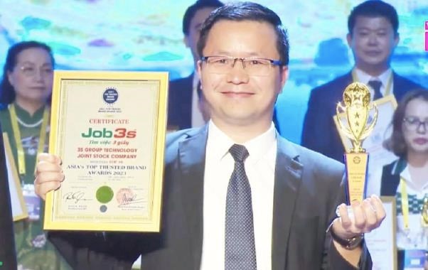 Job3s nhận giải thưởng danh gi&aacute; &ldquo;Top 10 Thương hiệu uy t&iacute;n h&agrave;ng đầu ch&acirc;u &Aacute; 2023&rdquo;