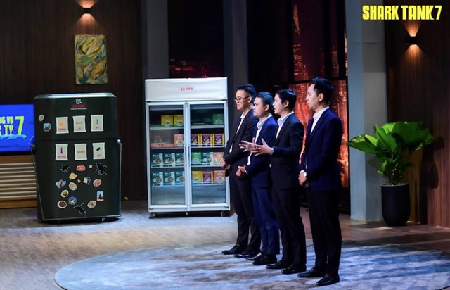 Startup b&#225;n đồ cấp đ&#244;ng C&#224; M&#232;n l&#234;n Shark Tank gọi vốn về tay trắng nhưng được &#39;c&#225; mập&#39; Tillman Schulz hứa hẹn mở rộng b&#225;n h&#224;ng - Ảnh 1