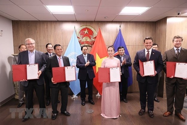 Th&#224;nh phố Hải Ph&#242;ng c&#249;ng KBC, SGT V&#192; ECV k&#253; kết ghi nhớ hợp t&#225;c nghi&#234;n cứu Cảng Nam Đồ Sơn với cảng Los Angeles - Ảnh 1