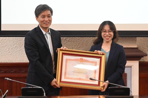 Khen thưởng các tập thể, cá nhân có thành tích trong giải quyết vụ kiện tranh chấp đầu tư quốc tế - Ảnh 5