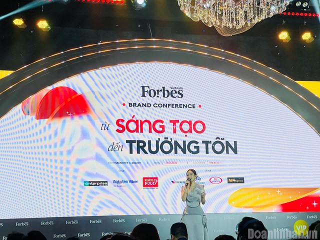 &quot;Từ h&#244;m nay h&#227;y gọi t&#244;i l&#224; ca sĩ&quot; trong qu&#225; khứ tới Chi Pu của hiện tại: &quot;L&#224; một thương hiệu Việt đại diện cho con người Việt Nam&quot; - Ảnh 1