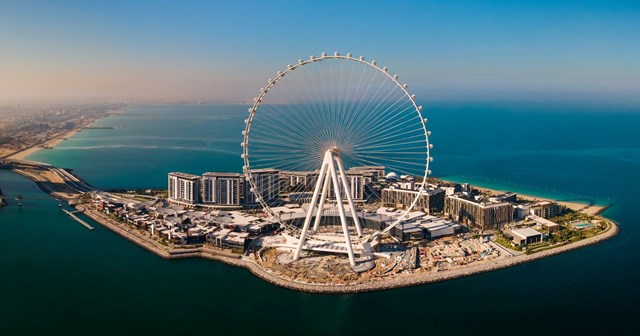 Kh&ocirc;ng chỉ sở hữu t&ograve;a th&aacute;p&nbsp;Burj Khalifa cao nhất thế giới hay quần đảo nh&acirc;n tạo lớn nhất thế giới,&nbsp;Dubai đ&atilde; v&agrave; đang nối d&agrave;i những th&agrave;nh t&iacute;ch "nhất thế giới" khi khai trương v&ograve;ng quay lớn nhất thế giới v&agrave;o h&ocirc;m qua 21/10.