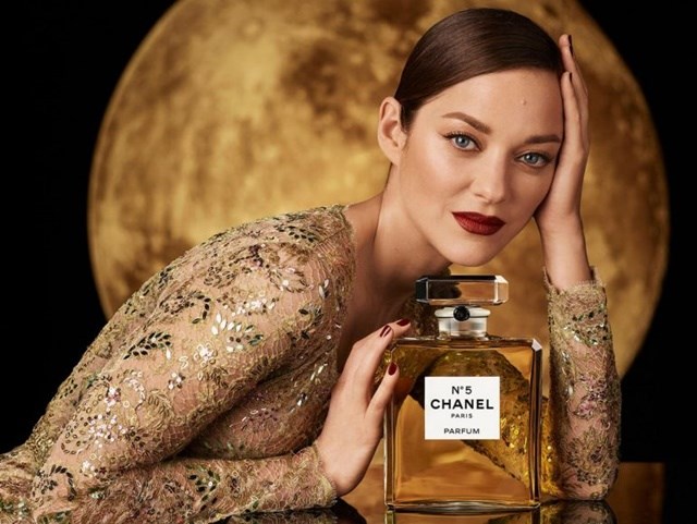 Chanel b&aacute;n lọ nước hoa Chanel No.5 dung t&iacute;ch 2.021ml, gi&aacute; 34.000 USD/chai
